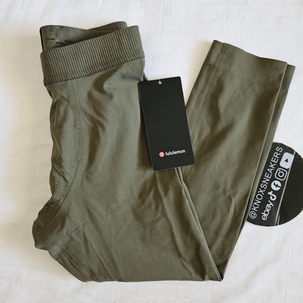 lululemon athletica Men's Olive Joggers